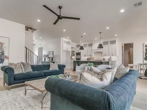 3908 Bridge Wood Ln, Oklahoma City, OK 73179
