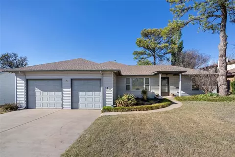8935 NE 52nd St, Spencer, OK 73084
