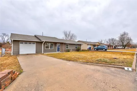 8 Cheyenne Dr, Shawnee, OK 74801