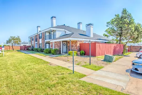 3003 River Oaks Dr #230, Norman, OK 73072
