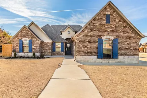 624 NW 187 Ct, Edmond, OK 73012