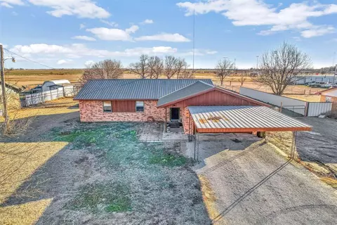 20456 State Highway 19 Hwy, Blair, OK 73526