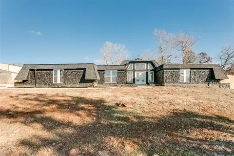 14012 Chandelle Dr, Newalla, OK 74857