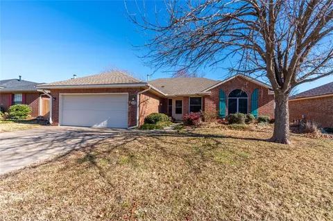 512 Old Bugle Rd, Edmond, OK 73003