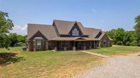 285733 E 1800 Rd, Comanche, OK 73529 photo 3