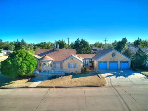 2700 NW 31st St, Oklahoma City, OK 73112