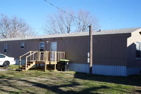 110 W Barger St, Wayne, OK 73095 photo 1