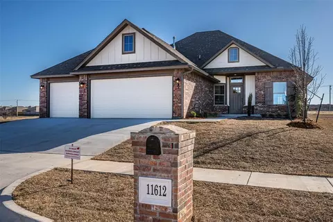 11612 NW 103 St, Yukon, OK 73099