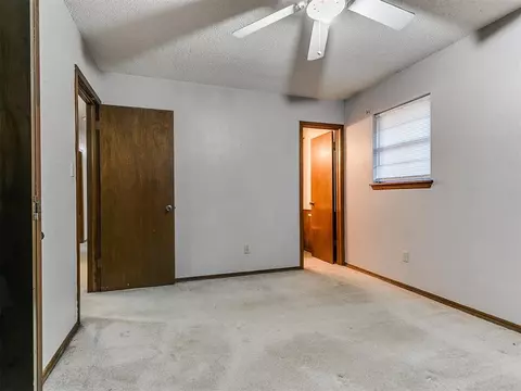 129 Monroe Ct, Norman, OK 73071 photo 13