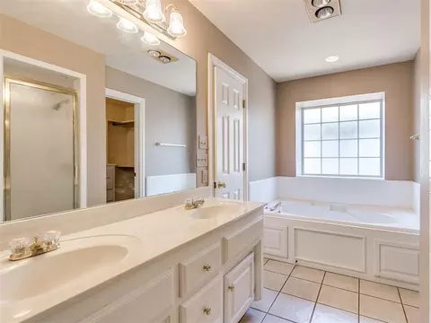 339 Timberidge Rd, Harrah, OK 73045 photo 12
