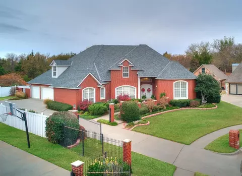 3216 Scotts Blf, Norman, OK 73072