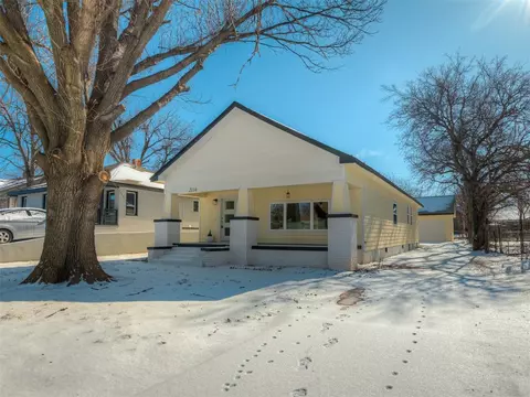 2116 NW 33rd St, Oklahoma City, OK 73112