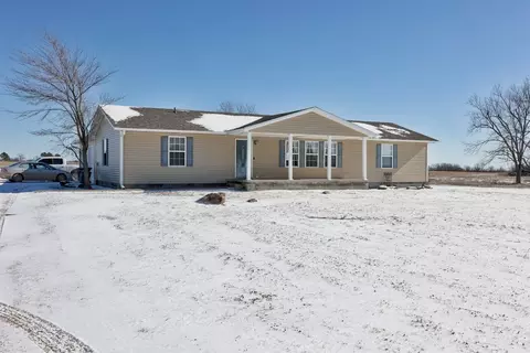 11725 N 3520, Prague, OK 74864