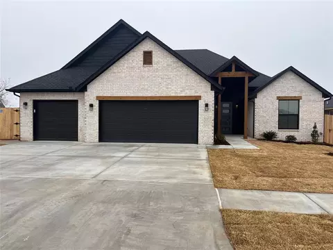 8508 Rosita Way, Yukon, OK 73099