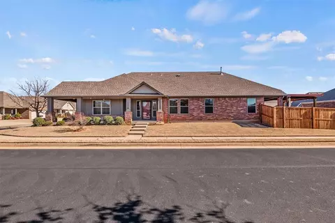 700 Nathan Way, Yukon, OK 73099