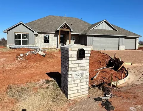 2836 Sherwood Ct, Newcastle, OK 73065