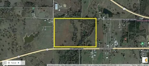 2208 W Broadway St, Okemah, OK 74859