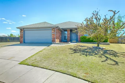 2700 NW 163rd St, Edmond, OK 73013
