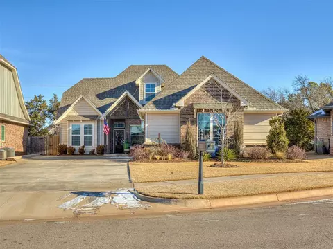 705 NW 192nd Ter, Edmond, OK 73012