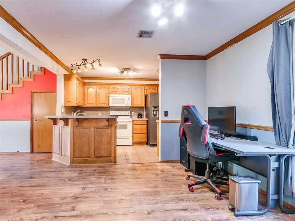  1944 E Hillside Ter, Mustang, OK 73064 photo 20