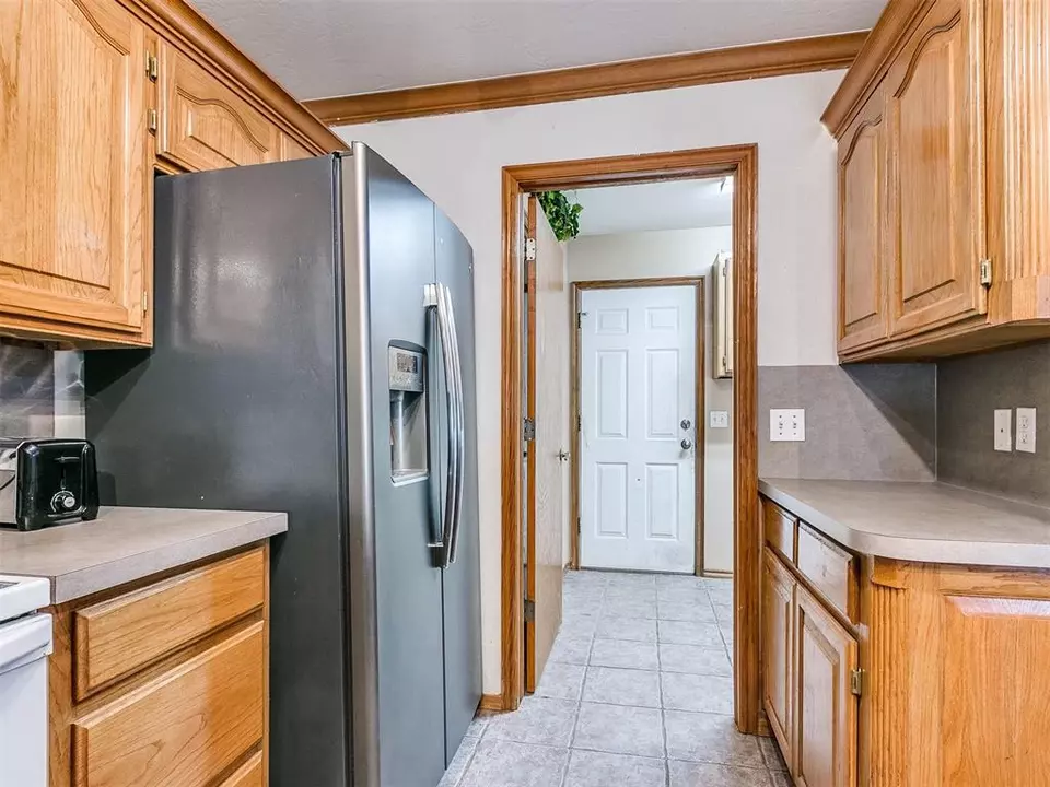  1944 E Hillside Ter, Mustang, OK 73064 photo 24