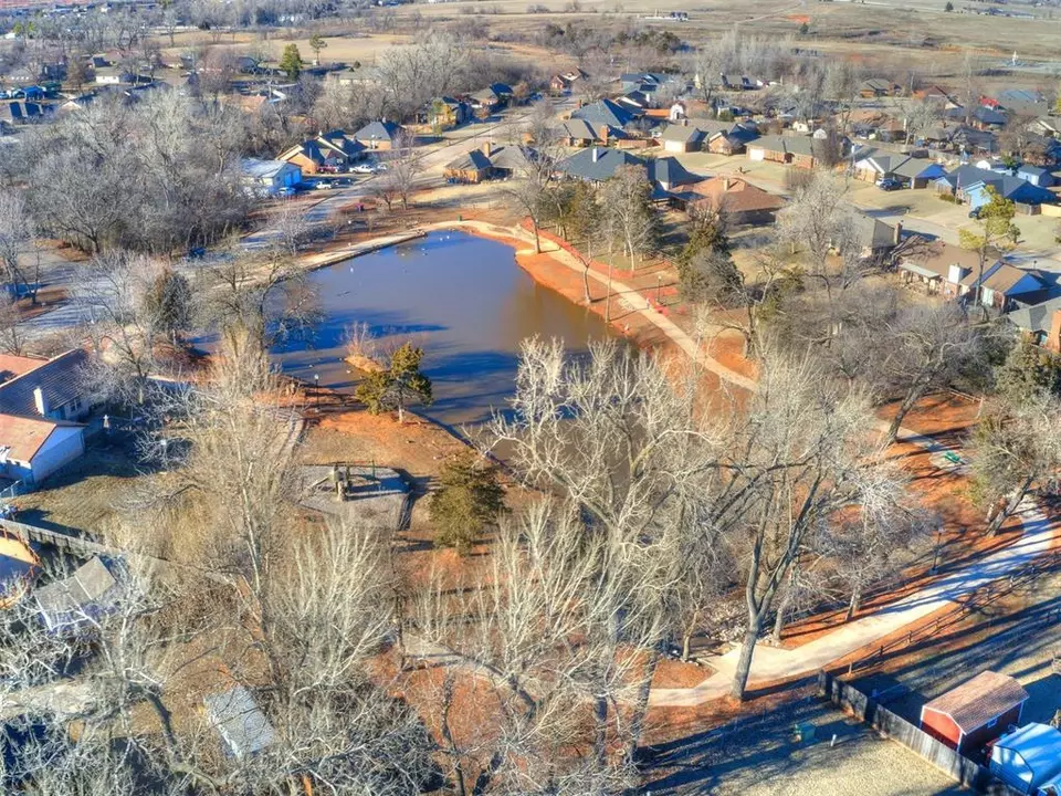  1944 E Hillside Ter, Mustang, OK 73064 photo 13