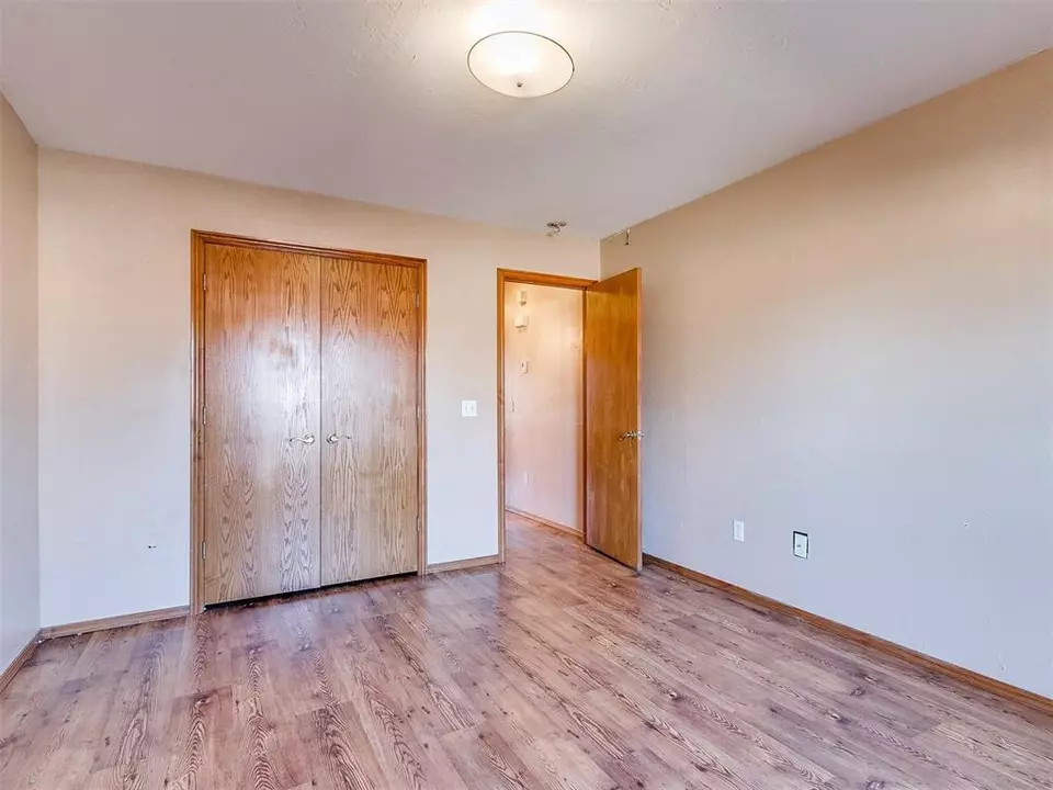  1944 E Hillside Ter, Mustang, OK 73064 photo 28