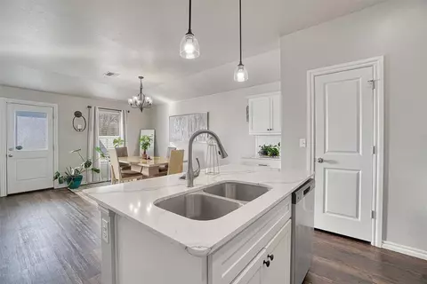 1009 Avalon Dr, Altus, OK 73521 photo 16