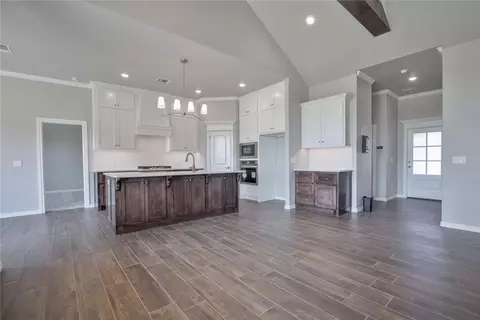 5725 Rose Prairie Blvd, Edmond, OK 73034