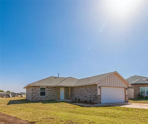 1202 Highlands Dr, Kingfisher, OK 73750
