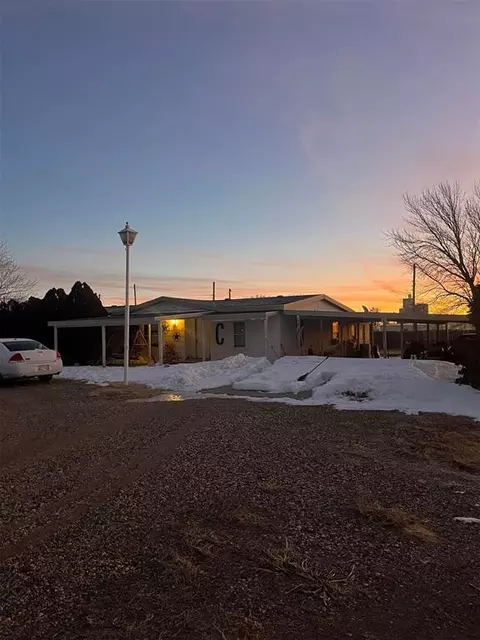 212 S Lorenz St, Hooker, OK 73945