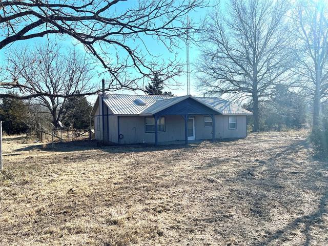 3552 N 374 Rd, Holdenville, OK 74848