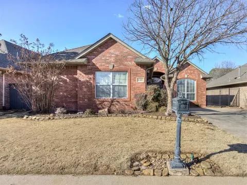 420 Windjammer St, Norman, OK 73072