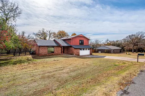 403 Brookside Dr, Guthrie, OK 73044 photo 3