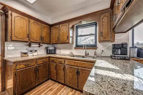 403 Brookside Dr, Guthrie, OK 73044 photo 13