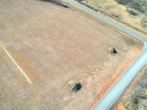 1 Banner Rd, Yukon, OK 73099