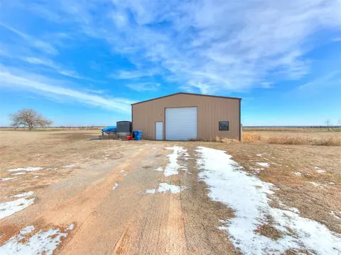 8502 Morningside Rd, Guthrie, OK 73044