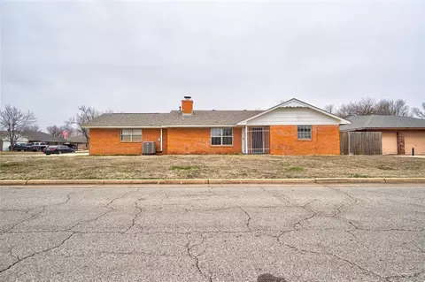 8616 S Kentucky Ave, Oklahoma City, OK 73159