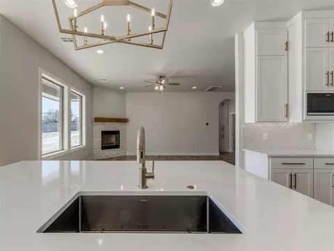 11781 White Tail Rdg, Guthrie, OK 73044