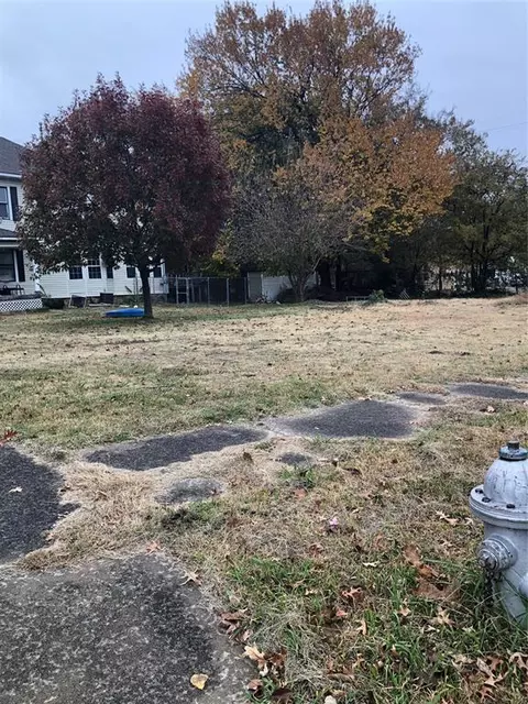 504 N 12th St, Muskogee, OK 74401