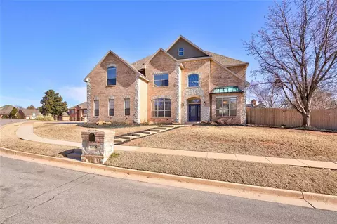 13700 Plantation Way, Edmond, OK 73034