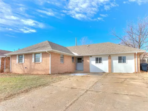 5209 Lombardy Ln, Oklahoma City, OK 73112