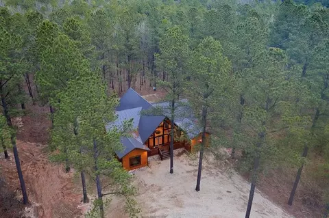 183 N Fork Trl, Broken Bow, OK 74728 photo 2