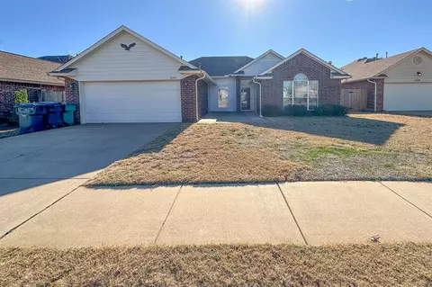 6704 NW 135 St, Oklahoma City, OK 73142