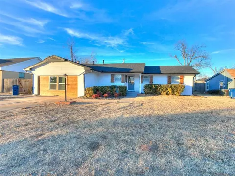 222 W Franklin St, Shawnee, OK 74804
