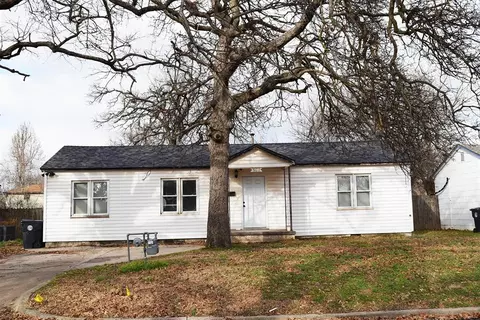 6611 NW 30th Ter, Bethany, OK 73008