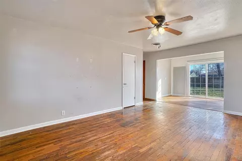1316 E F St, Altus, OK 73521 photo 7
