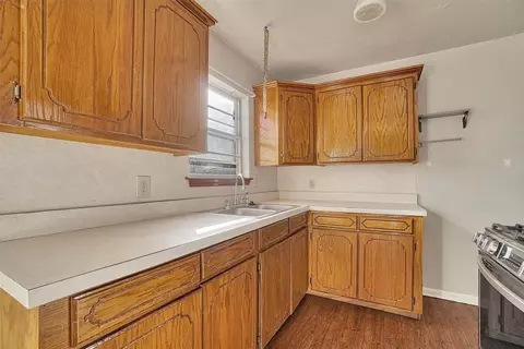 1316 E F St, Altus, OK 73521 photo 13