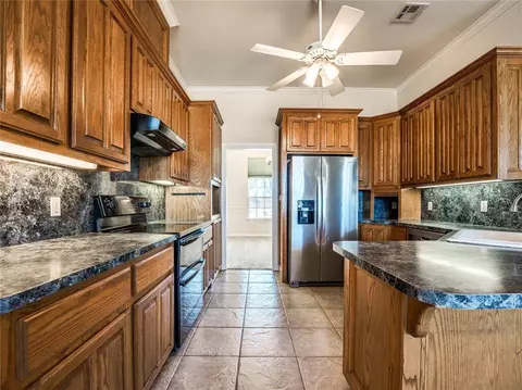 29106 Clearpond Rd, Mcloud, OK 74851 photo 17