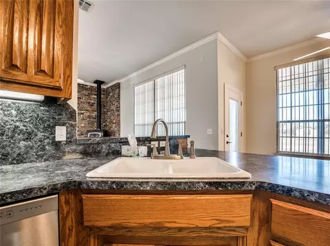 29106 Clearpond Rd, Mcloud, OK 74851 photo 19